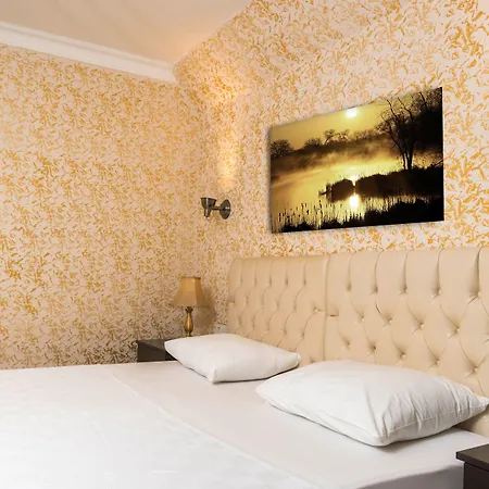 Splendor Hotel *