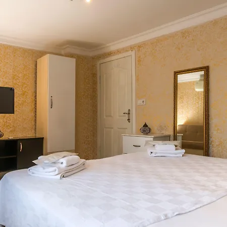 Splendor Hotel *
